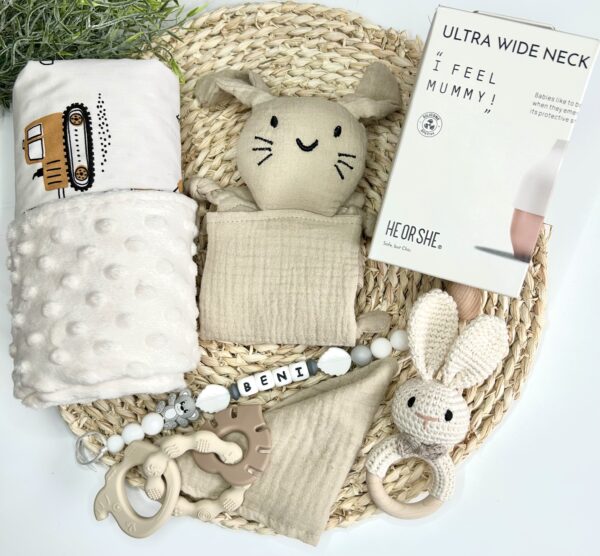 IMG_7744 Munkagépes Baby box-Ultra széles nyakú szilikon cumigüveggel, bézs nyuszival