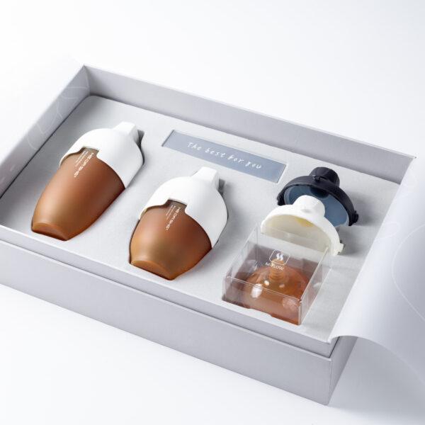 PI1A8173 (1) Ultra széles nyakú szilikon cumisüveg ajándék dobozban