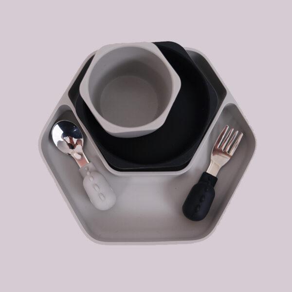 白底新品18 Szilikon Etető készlet